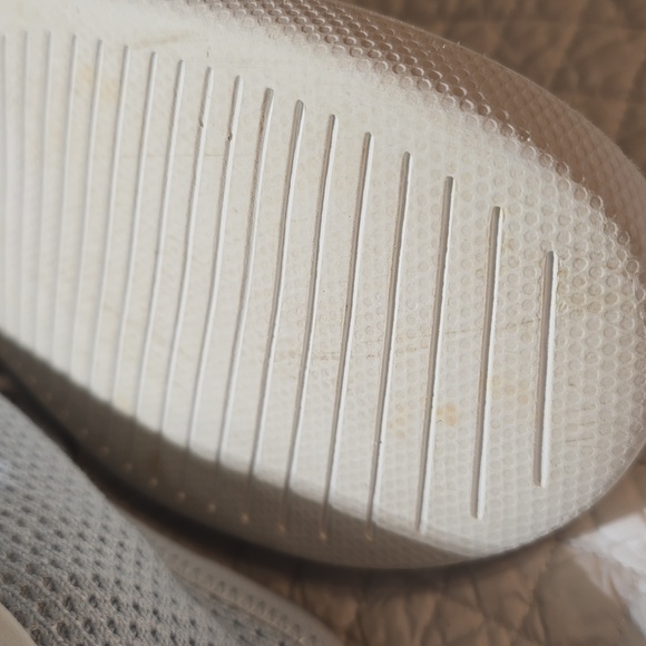Allbirds Women's Shoes - Picture 14 of 14